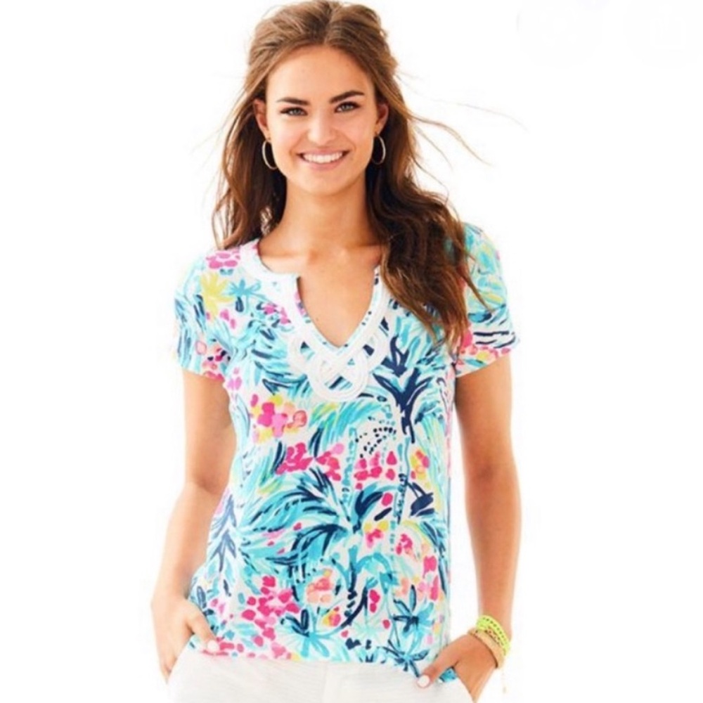 Lilly Pulitzer size small short sleeve Serene Blue Tippy Top